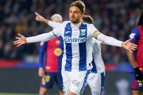 قبل 3 دقائق من النهاية.. تعادل مثير بين ليجانيس وأوساسونا في الدوري الإسباني